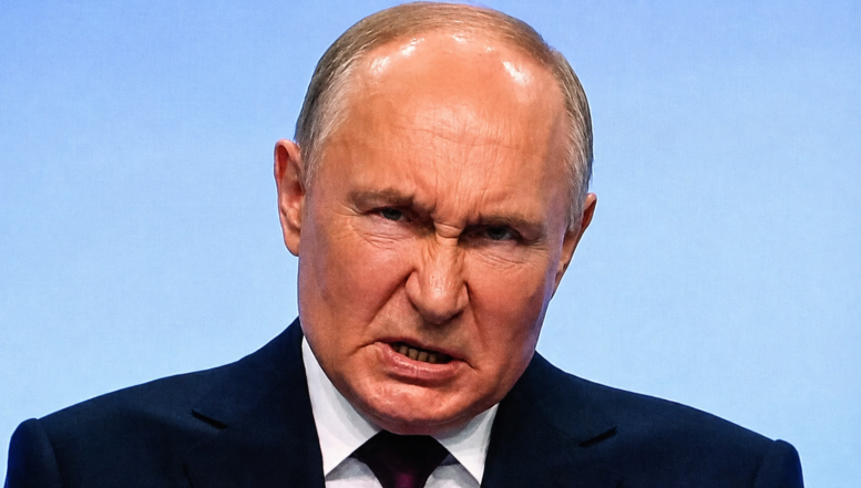 Încă o reușită a ucrainenilor! Putin este nevoit să oblige proprietarii rafinăriilor și ai celorlalte obiective vizate de dronele ucrainene să ia măsuri pentru protecția acestora, deși nu pot achiziționa sisteme de luptă. Ce riscă cei care nu respectă ordinul de la Kremlin