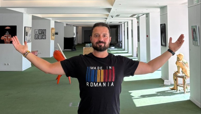 VIDEO. Cine este românul care i-a strigat pro-rusului Călin Georgescu la Alba Iulia „Marș la Moscova!” / Protestatarul este doctor în economie și este categoric în privința lui CG: „Este un trădător! Manipulează niște oameni care au, poate, unii dintre ei, cele mai bune intenții. Dar îi păcălește, îi minte!”