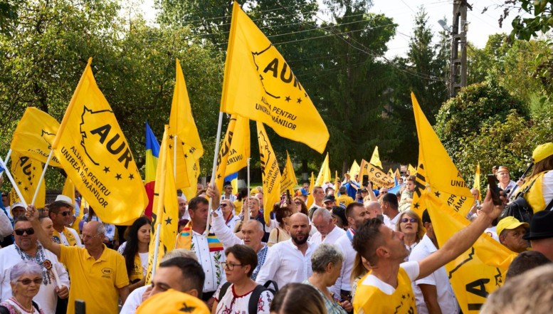 Parchetul anunță finalizarea anchetei în cazul violului comis la tabăra de vară organizată de AUR în 2023. Trei bărbați au fost trimiși în judecată, sub acuzația de raporturi intime cu o minoră aflată în imposibilitatea de a-și exprima voința sau de a se apăra