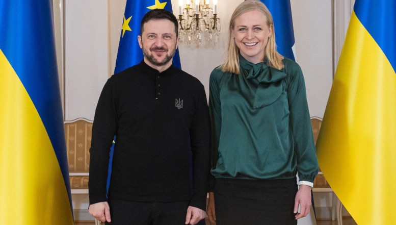 Sprijinul Finlandei pentru Ucraina NU va fi afectat de scandalurile de corupție de la Kiev, anunță ministra finlandeză de Externe, Elina Valtonen. Înalta oficială de la Helsinki blamează Rusia că, de-a lungul istoriei, i-a sufocat pe ucraineni și nu le-a permis să aibă șansa de a dezvolta o societate fără corupție