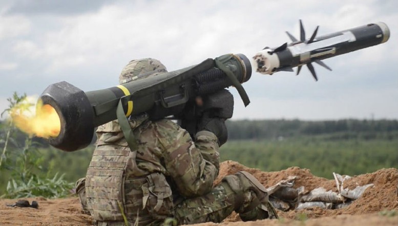 SUA și aliații au trimis în Ucraina zeci de mii de sisteme antitanc și antiaeriene. Kremlinul recunoaște că a suferit pierderi importante de trupe, dar anunță că își va atinge „obiectivele” în zilele următoare