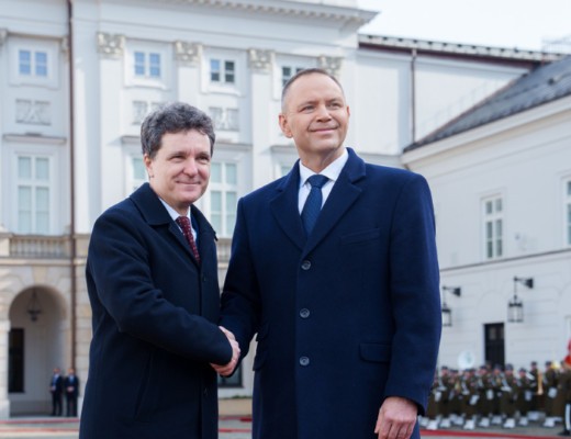 Summitul B9 de la București. Reuniunea va fi co-prezidată de Nicușor Dan și Karol Nawrocki, președintele Poloniei. Printre invitați, Volodimir Zelenski și Mark Rutte. SUA au trimis un subsecretar de stat