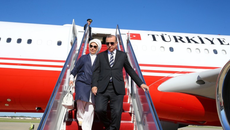 Mai rău ca la Tarom? Corupție și nepotism: Clanul Erdogan controlează și căpușează Turkish Airlines