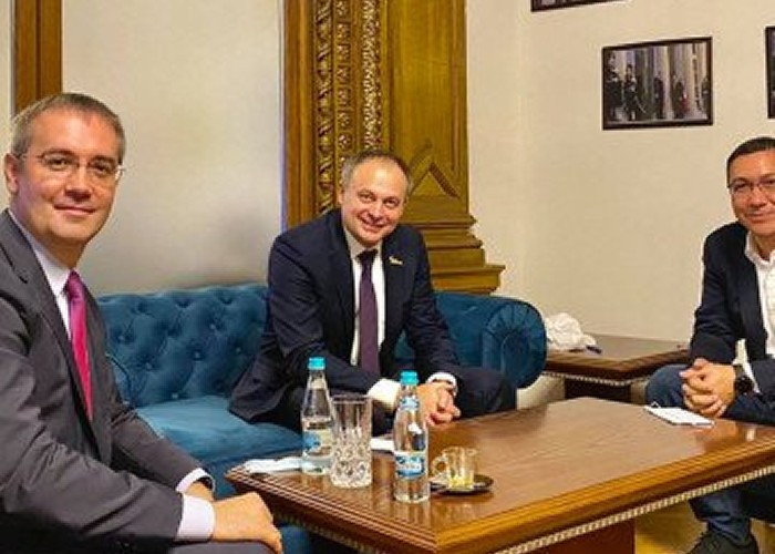 EXCLUSIV Andrian Candu, finul lui Plahotniuc, deține o vilă de lux în Voluntari. Cum se gudură Ponta pe lângă oamenii oligarhului, deși l-a susținut frenetic pe Dodon, omul Rusiei, în 2016