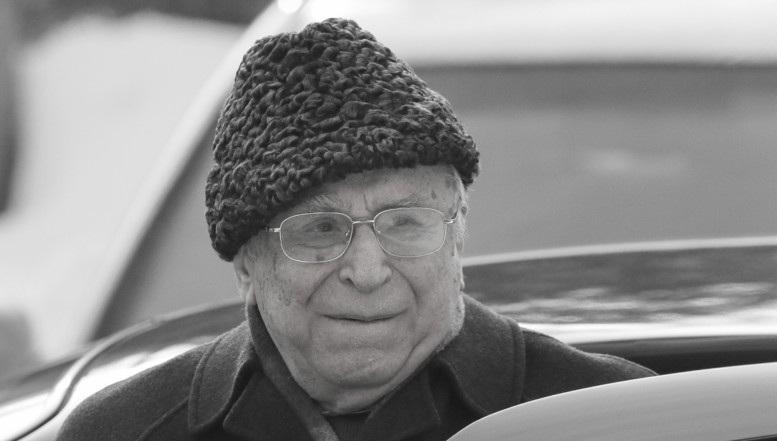 EXCLUSIV. Criminalul comunist Ion Iliescu a fost și un prolific colaborator / coordonator al Securității. La începutul anilor ‘70, le cerea șefilor securiști să-i dea pe mâna lui, la UTC, pe tinerii arestați, pentru a-i reeduca pe șantiere. La Iași a coordonat organele de Securitate. La începutul anilor ‘60, Iliescu superviza anchetele care îi ținteau pe studenți