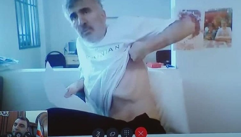 Fostul președinte georgian Mikheil Saakashvili a fost condamnat la 9 ani închisoare. Reacția opoziției politice din Georgia