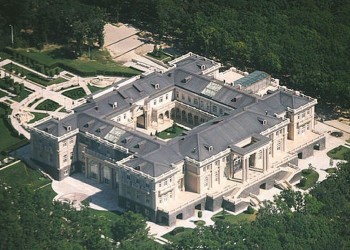 Forțele ucrainene, tot mai aproape de PALATUL lui Vladimir Putin de la Marea Neagră. Dronele Kievului au distrus deja o parte semnificativă a apărării antiaeriene și de bruiaj care protejează somptuoasa locuință, evaluată la peste 1 miliard de dolari