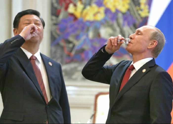 Xi Jinping și-a petrecut o parte din ziua de naștere cu Putin la telefon, pentru a-l asigura pe omologul sângeros de la Kremlin că Rusia va fi sprijinită de China în chestiunile de "suveranitate și securitate"