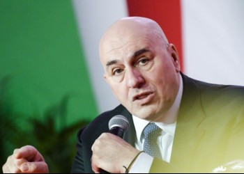 Ministrul italian al Apărării dă curs propagandei rusești, spunând că a venit vremea ca Ucraina să soluționeze diplomatic conflictul cu Rusia