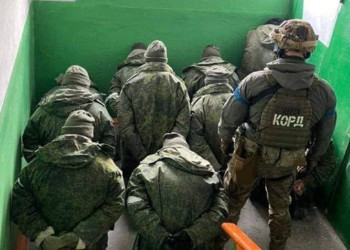 Aproximativ 10.000 de soldați ruși s-au predat Ucrainei de bunăvoie apelând linia telefonică „Vreau să trăiesc”
