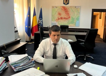 VIDEO. Radu Miruță, dezvăluiri despre sinecurile de la vârful companiilor de stat. Unii directori și-au fixat indicatori de performanță atât de jos, încât dacă se trezesc dimineața și se uită pe geam e suficient pentru a-și încasa salariile colosale