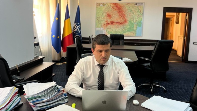 VIDEO. Radu Miruță, dezvăluiri despre sinecurile de la vârful companiilor de stat. Unii directori și-au fixat indicatori de performanță atât de jos, încât dacă se trezesc dimineața și se uită pe geam e suficient pentru a-și încasa salariile colosale