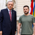 La Summitul NATO, Erdogan își reafirmă sprijinul militar pentru Ucraina. Totodată, președintele turc transmite că va utiliza canalele de comunicare cu Rusia "pentru a o ghida spre pace"