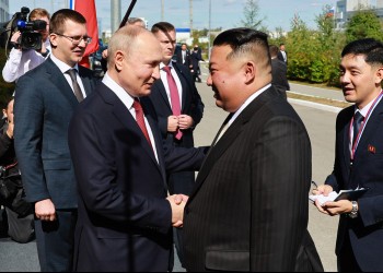 VIDEO. Ce dorește să obțină Vladimir Putin de la comunistul Kim Jong Un? Muniția Coreei de Nord ar putea complica situația de pe frontul din Ucraina. Dar, dacă devin prea strânse, relațiile dintre cei doi tirani riscă să irite China, nu doar Statele Unite