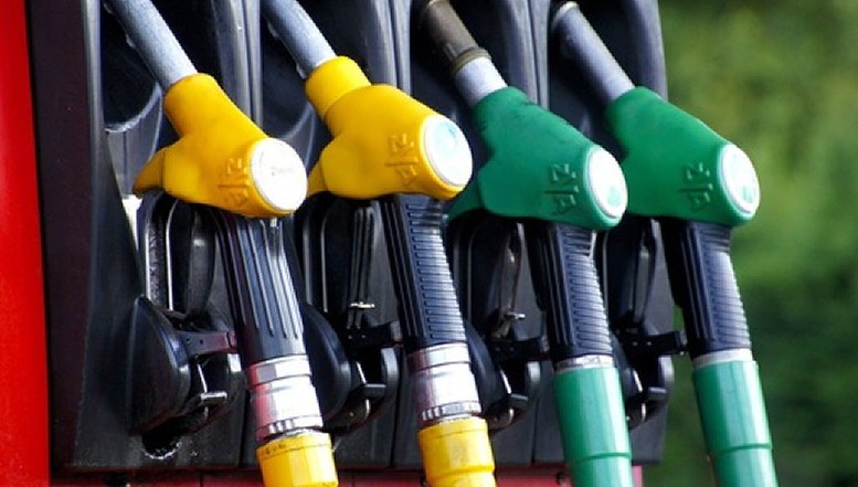 În Ungaria se anunță încă o creștere mare a prețurilor la combustibili, așa că am putea vedea din ce în ce mai mulți maghiari la cumpărături în România