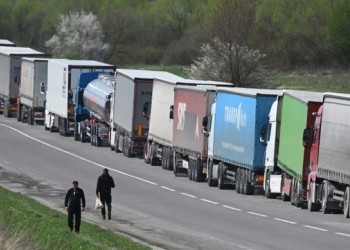 Transportatorii polonezi amenință că vor bloca toate vămile dinspre Ucraina pe o perioadă lungă. Măsura luată de UE care a devenit obiectul unor noi tensiuni între Varșovia și Kiev