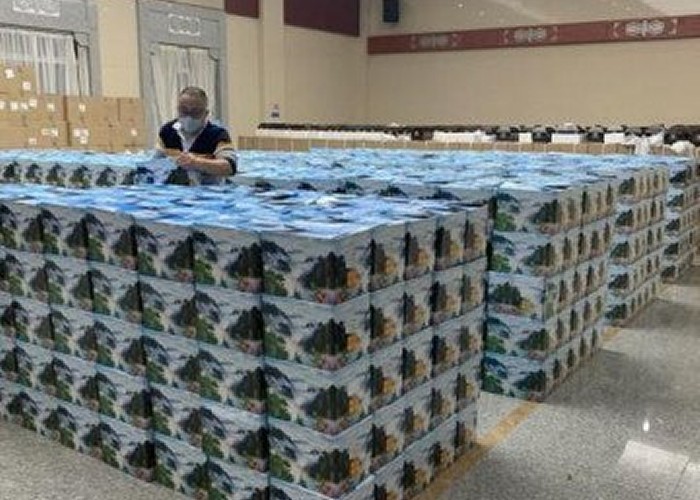 Minciunile odioase ale comuniștilor, trădate de cenușa celor morți. 3500 de urne sunt livrate zilnic rudelor! Numărul morților de COVID-19 în China ar putea fi de zece ori mai mare decât cel raportat oficial