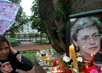 Unul dintre bărbații condamnați pentru asasinarea Annei Politkovskaia a fost eliberat din pușcărie și trimis să ucidă ucraineni / Familia și colegii victimei s-au arătat supefiați