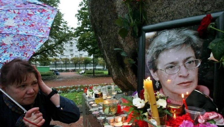Unul dintre bărbații condamnați pentru asasinarea Annei Politkovskaia a fost eliberat din pușcărie și trimis să ucidă ucraineni / Familia și colegii victimei s-au arătat supefiați