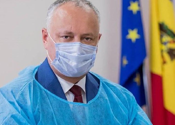Pupinfundism și inconștiență criminală: Rusofilul Dodon îi îndeamnă pe basarabeni să se injecteze cu dubiosul Sputnik V, vaccinul rusesc nerecunoscut și nerecomandat de comunitatea științifică