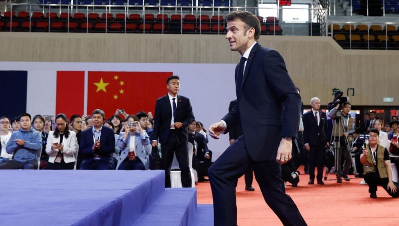 Aberațiile lui Macron în problema Taiwanului au stârnit furie în Europa și SUA. Mai mulți parlamentari europeni l-au pus la punct, transmițându-i public că nu reprezintă punctul de vedere al Europei. Deputat german: „Un dezastru pentru politica externă a Europei!