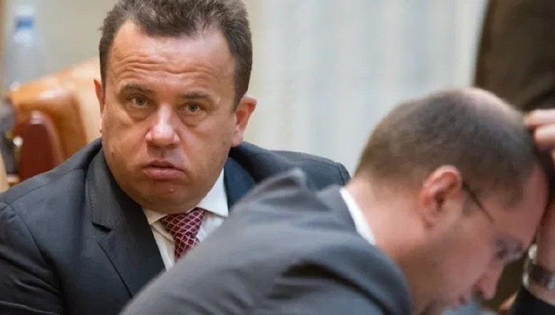 Un fost disident anticomunist face bășcălie de PSD-istul Liviu Pop: ”În ciuda mutrei de prost, i se spune micul Hoffa!”