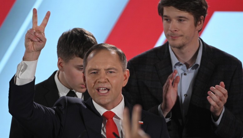 Conservatorul Karol Nawrocki a câștigat alegerile prezidențiale din Polonia. Victoria acestuia pune serioase probleme guvernului condus de Donald Tusk