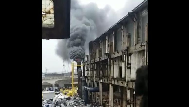 VIDEO Dezastrul ecologic de la parcul industrial Brazi. Cum sunt otrăviți, zilnic, mii de oameni, la doi pași de București