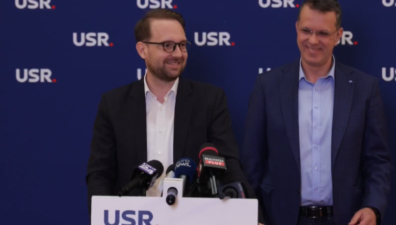 USR. O parte din atribuțiile Elenei Lasconi au fost preluate de secretarul general al partidului Ciprian Necula. Acesta va gestiona și contractele formațiunii