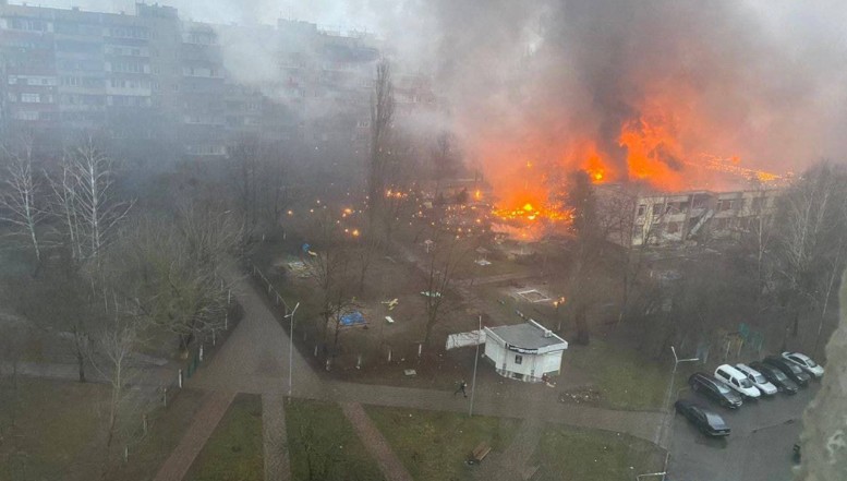 VIDEO. UPDATE. O nouă tragedie lovește Ucraina! Ministrul de Interne și alți doi oficiali din minister au murit în urma prăbușirii unui elicopter lângă o grădiniță din regiunea Kiev / Cel puțin 4 copii au murit