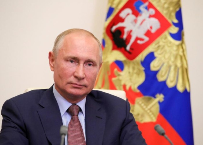 Eliminarea lui Putin e o chestiune de zile sau de săptămâni. Oricum NU poate exista alt scenariu. Concluziile scriitorului Cristian Bădiliță