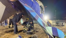 Azerbaidjan Airlines confirmă că avionul de pasageri prăbușit la Aktau a fost lovit de apărarea antiaeriană de lângă Groznîi / Rușii ar fi încercat apoi să determine prăbușirea aeronavei în Marea Caspică pentru a-și ascunde eroarea colosală