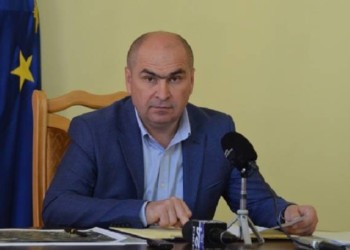 VIDEO. Ilie Bolojan după răzmerița sinecurișilor de la Senat: „A continua risipa este lipsă de respect pentru oamenii din România, din munca cărora toţi cei care lucrăm în sectorul public ne luăm salariile”/ „Senatul va funcţiona la fel de bine cu mult mai puţini bani, cu mult mai puţine cheltuieli”