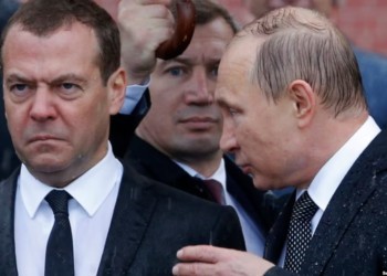 Dmitri Medvedev cere public ca trupele rusești să-și intensifice atacurile asupra civililor ucraineni. Adică solicită săvârșirea de noi crime împotriva umanității