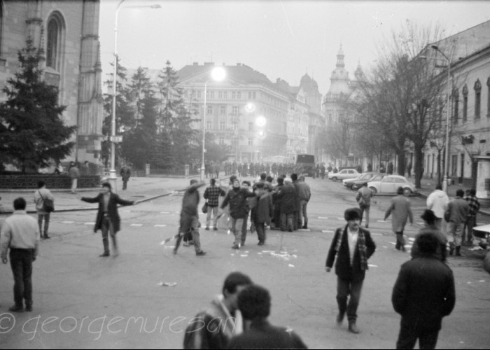 Traseul Libertății. Pe 16 decembrie, Clubul Monarhiștilor Clujeni și Fundația Doina Cornea vă invită la o plimbare cu poveste ce va reface marșul revoluționarilor din Cluj