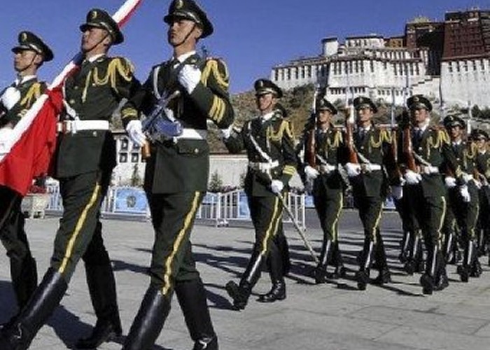 Beijingul îi batjocorește pe tibetani. După închiderea consulatului american din Chengdu, urmează redeschiderea lagărelor de concentrare? 