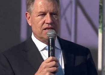 VIDEO Klaus Iohannis, mesaj fără echivoc la mitingul PNL de la Iași: "Pe 26 mai arătăm lumii că noi nu suntem un neam de hoți!"
