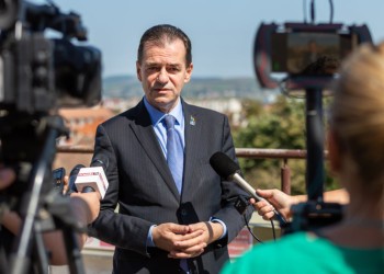 Analiză lucidă despre motivele reale ale gestului lui Nicușor Dan: „Demiterea lui Ludovic Orban nu e o vendetă și nici un capriciu. Este minimul igienic într-o instituție care pretinde că servește un stat, nu o listă de creditori politici” / „Un șef de partid este readus în locul lui, în partid și pe platouri, nu în inima unei administrații care pretinde că e neutră”