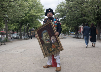 Artistul satiric rus Semion Skrepețki, care i-a pictat caricatural pe Putin și Stalin, a fost asasinat în Polonia. Au fost reținuți doi indivizi din Belarus