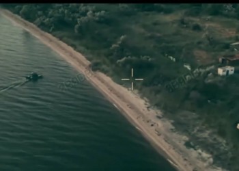 Premieră mondială reușită de Ucraina împotriva forțelor rusești pe țărmul insulei Kinburn. Prima operațiune militară desfășurată fără implicarea niciunui soldat / Analist militar: „Deși sună ca o scenă dintr-un război viitor, s-a întâmplat recent în sudul Ucrainei”