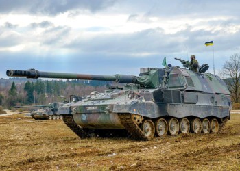 Vești rele pentru ”orci”! Echipajele ucrainene ale obuzierelor Panzerhaubitze 2000 au ajuns în Germania pentru instrucție