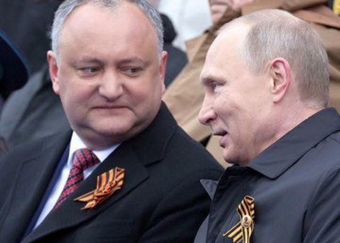 Tensiuni în creștere la Chișinău: Rusofilul Dodon și socialiștii Moscovei, IZOLAȚI de forțele pro-europene. Dodon, pe cale să piardă deputați PSRM? Rusia a rămas fără majoritate parlamentară  