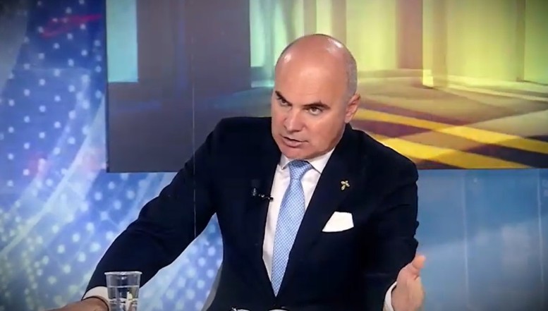 VIDEO. Rareș Bogdan revine la Realitatea Plus, televiziune care promovează agresiv delirurile lui Călin Georgescu, susținând că ar fi „președintele ales” / Europarlamentarul PNL încă nu a clarificat cum de campania de pe Tik Tok, plătită de partidul său, a ajuns să-l promoveze pe candidatul pro-rus