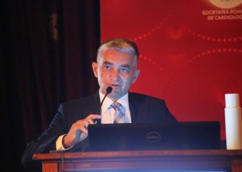 UPDATE. PRIMARUL din SINAIA a fost reținut de DNA! Inițial, edilului liberal i s-ar fi făcut rău când mascații au încercat să-l aducă la sediul central al DNA / Sora edilului a lovit o polițistă și s-a ales cu dosar pentru ultraj / Denunțul împotriva lui Vlad Oprea a fost făcut de Vladimir Ciorbă, controversatul patron al companiei țepare Nordis