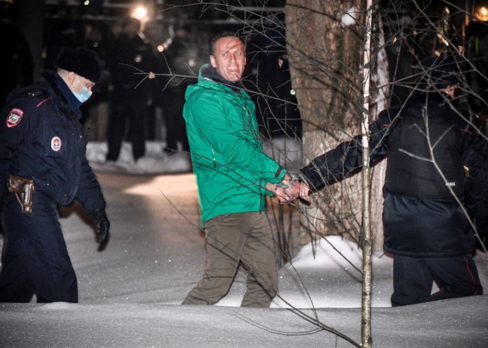 Alexei Navalnîi este torturat și ucis lent, sub ochii neputincioși ai opiniei publice internaționale. Disidentul rus nu-și mai simte mâinile și picioarele și are dureri îngrozitoare