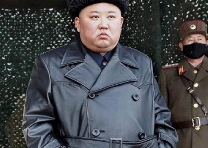 Cum s-a fâsâit valul propagandistic anunțat de comuniștii din Coreea de Nord. Tiranul grăsun Kim Jong-un, isterizat de ONG-urile sud-coreene care trimit mâncare și ajutoare în țara-lagăr, unde se moare de foame