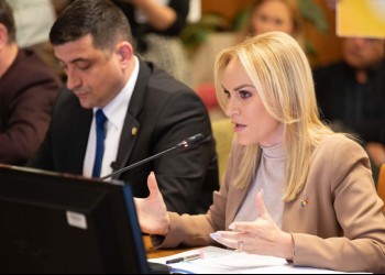 VIDEO. Iar amenință Firea cu procese la televiziunile infractorilor, unde soțul Pandele urla că-l omoară pe revoluționarul Marian Ceaușescu! „Am pregătit toate probele și vom acționa în instanța”/ „Am făcut bine toată viața mea, alături de soțul meu” / „Nicușor Dan este un edil care administrează împotriva cetățenilor”