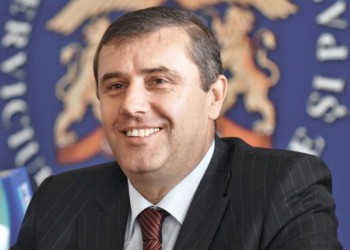 Recorder, bomba anului: Generalul Pahonțu, șeful SPP, a făcut parte din forțele de represiune trimise de Nicolae Ceaușescu să înăbușe protestele izbucnite în București, în 21 decembrie 1989 /  Unchiul său ar fi fost generalul Vasile Milea