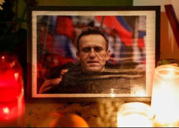 Alexei Navalnîi va fi înhumat, pe 1 martie, la Moscova. Cum s-a războit criminalul Vladimir Putin vreme de două săptămâni cu un trup neînsuflețit și o mamă îndurerată