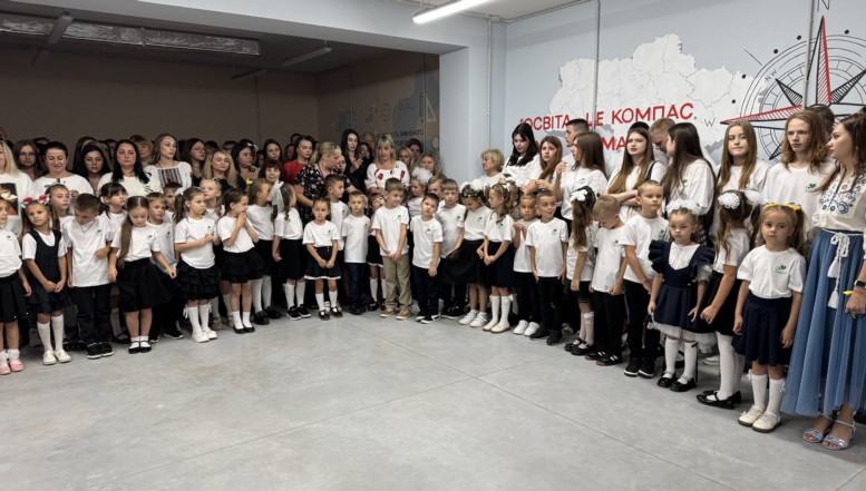 Pentru mii de elevi din Harkiv, anul școlar a debutat la metrou. Autoritățile ucrainene anunță extinderea rețelei de școli subterane